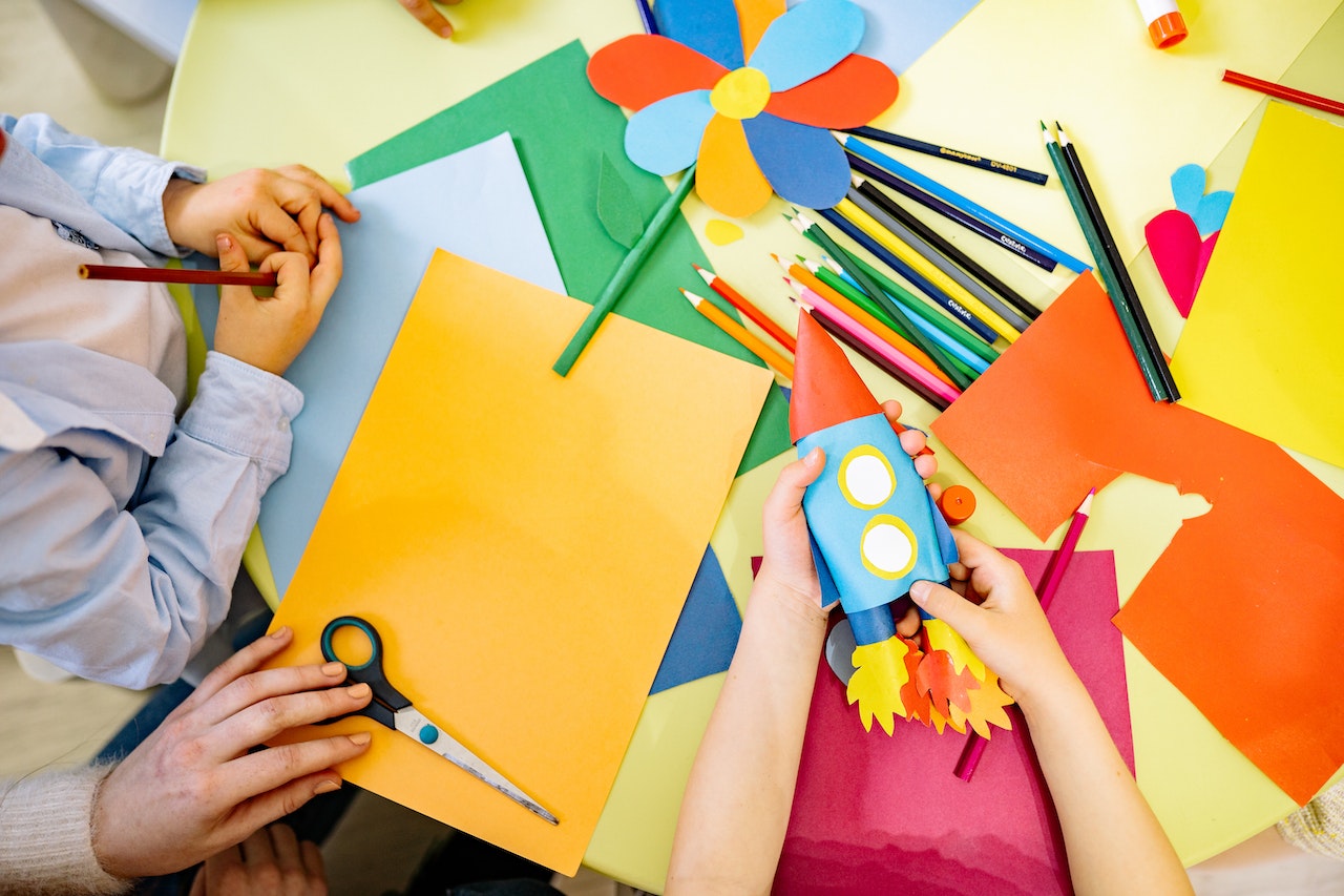 kids learning 2 4